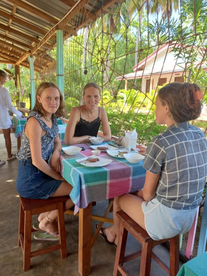 Elena Garden Resort And Restaurant Trincomalee Eksteriør billede